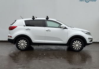 Подержанный автомобиль Kia Sportage 2015 года (4 фото)