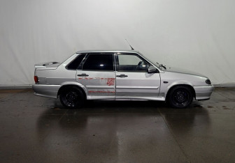 Подержанный автомобиль LADA (ВАЗ) 2115 2010 года (8 фото)