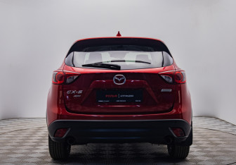 Подержанный автомобиль Mazda CX-5 2016 года (4 фото)