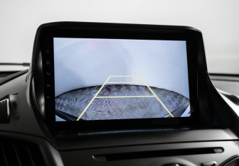 Подержанный автомобиль Ford Kuga 2016 года (14 фото)