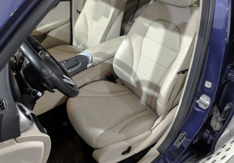 Подержанный автомобиль Mercedes-Benz GLC Coupe 2019 года (19 фото)