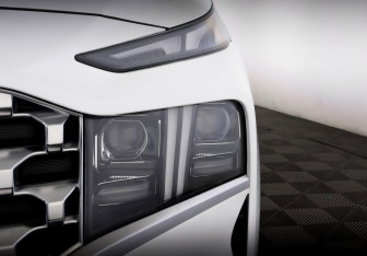 Подержанный автомобиль Hyundai Santa Fe 2022 года (17 фото)