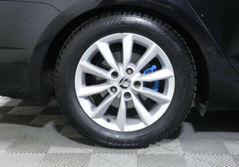 Подержанный автомобиль Skoda Octavia Wagon 2014 года (5 фото)
