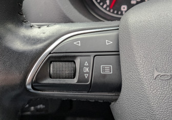 Подержанный автомобиль Audi A3 Sedan 2014 года (26 фото)