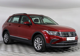 Подержанный автомобиль Volkswagen Tiguan 2021 года (3 фото)