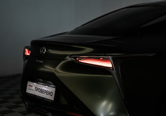 Подержанный автомобиль Lexus LC 2020 года (28 фото)