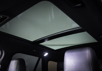 Подержанный автомобиль Land Rover Range Rover 2017 года (17 фото)