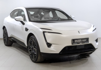 Подержанный автомобиль Avatr 11 2024 года (3 фото)