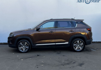 Подержанный автомобиль Changan CS35PLUS 2020 года (8 фото)