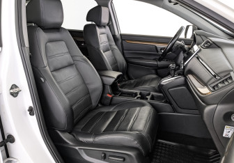 Подержанный автомобиль Honda CR-V 2019 года (24 фото)