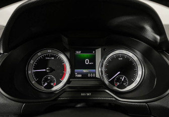 Подержанный автомобиль Skoda Octavia Wagon 2018 года (11 фото)