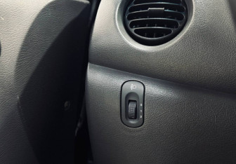 Подержанный автомобиль Daewoo Matiz 2009 года (14 фото)