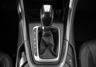 Подержанный автомобиль Ford Mondeo Sedan 2016 года (13 фото)