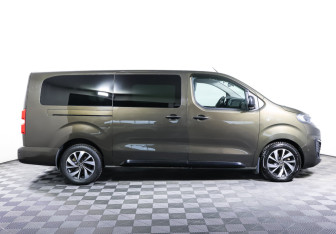 Подержанный автомобиль Citroen SpaceTourer 2018 года (4 фото)