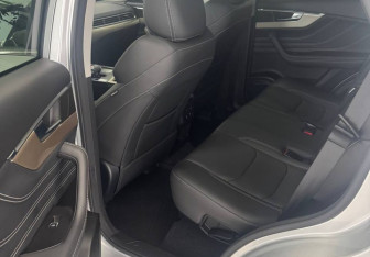 Подержанный автомобиль Jetour X70 2024 года (17 фото)