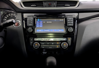 Подержанный автомобиль Nissan Qashqai 2016 года (15 фото)