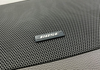 Подержанный автомобиль Infiniti Q70 2015 года (19 фото)