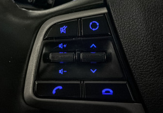 Подержанный автомобиль Hyundai Solaris Sedan 2017 года (18 фото)