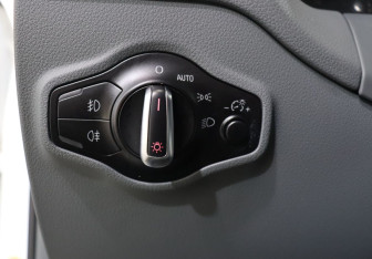 Подержанный автомобиль Audi Q5 2013 года (13 фото)