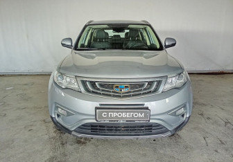 Подержанный автомобиль Geely Atlas 2018 года (2 фото)