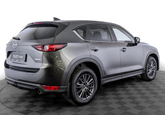 Подержанный автомобиль Mazda CX-5 2020 года (5 фото)