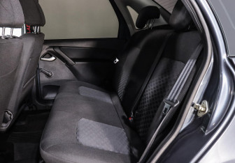 Подержанный автомобиль LADA (ВАЗ) Granta Sedan 2018 года (10 фото)