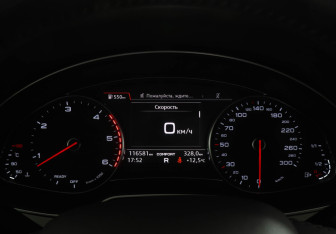 Подержанный автомобиль Audi Q7 2018 года (11 фото)