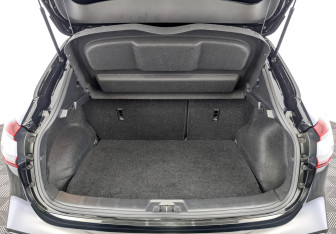 Подержанный автомобиль Nissan Qashqai 2021 года (10 фото)