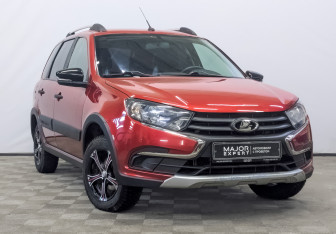 Подержанный автомобиль LADA (ВАЗ) Granta Wagon 2019 года (3 фото)