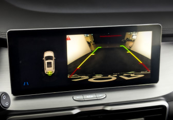 Подержанный автомобиль Geely Coolray 2023 года (27 фото)