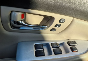 Подержанный автомобиль Lexus RX 2008 года (18 фото)