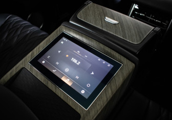 Подержанный автомобиль Tank 500 2023 года (12 фото)