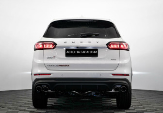 Подержанный автомобиль Chery Tiggo 8 Pro Max 2023 года (4 фото)