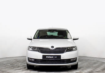 Подержанный автомобиль Skoda Rapid Liftback 2019 года (2 фото)