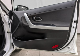 Подержанный автомобиль Kia Ceed Hatchback 2017 года (24 фото)