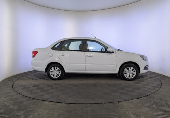 Подержанный автомобиль LADA (ВАЗ) Granta Sedan 2022 года (4 фото)