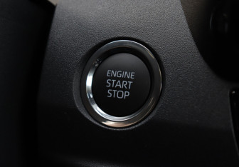 Новый Toyota Camry Sedan 2024 (8 фото)