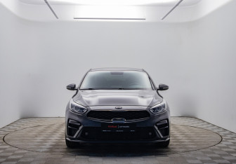 Подержанный автомобиль Kia Cerato Sedan 2021 года (2 фото)