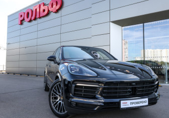 Подержанный автомобиль Porsche Cayenne 2021 года (33 фото)
