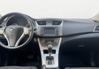 Подержанный автомобиль Nissan Sentra Sedan 2014 года (9 фото)