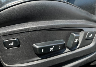 Подержанный автомобиль Lexus ES 2014 года (16 фото)