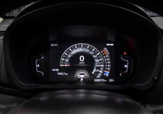 Подержанный автомобиль Mitsubishi Montero Sport 2022 года (14 фото)