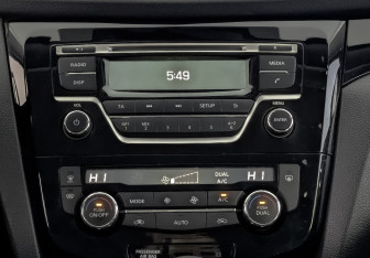 Подержанный автомобиль Nissan Qashqai 2018 года (17 фото)