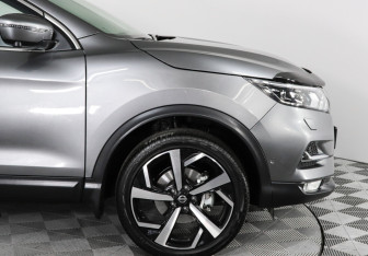 Подержанный автомобиль Nissan Qashqai 2021 года (13 фото)