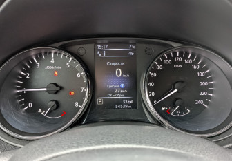 Подержанный автомобиль Nissan Qashqai 2021 года (16 фото)