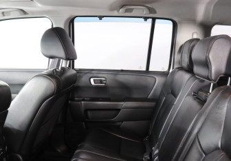 Подержанный автомобиль Honda Pilot 2012 года (10 фото)