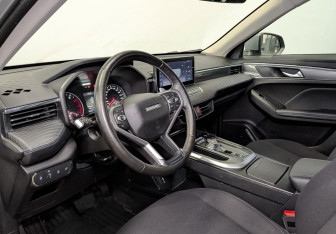 Подержанный автомобиль Haval Jolion 2023 года (16 фото)
