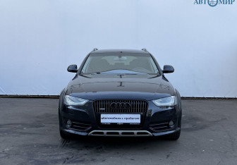 Подержанный автомобиль Audi A4 allroad 2012 года (2 фото)
