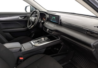 Подержанный автомобиль Haval Jolion 2023 года (13 фото)