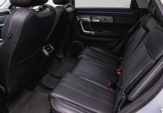 Подержанный автомобиль Jaecoo J7 2023 года (11 фото)